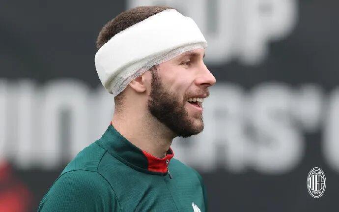 博鱼体育-意媒丨帕夫洛维奇回归参加米兰合练